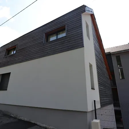 Maison Neuve 4* Au Dore Pour 6 Personnes - Fr-1-858-5